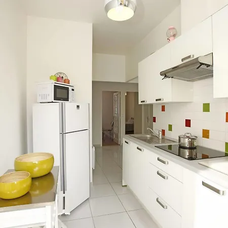 Apartment Aquamarine Lägenhet *
